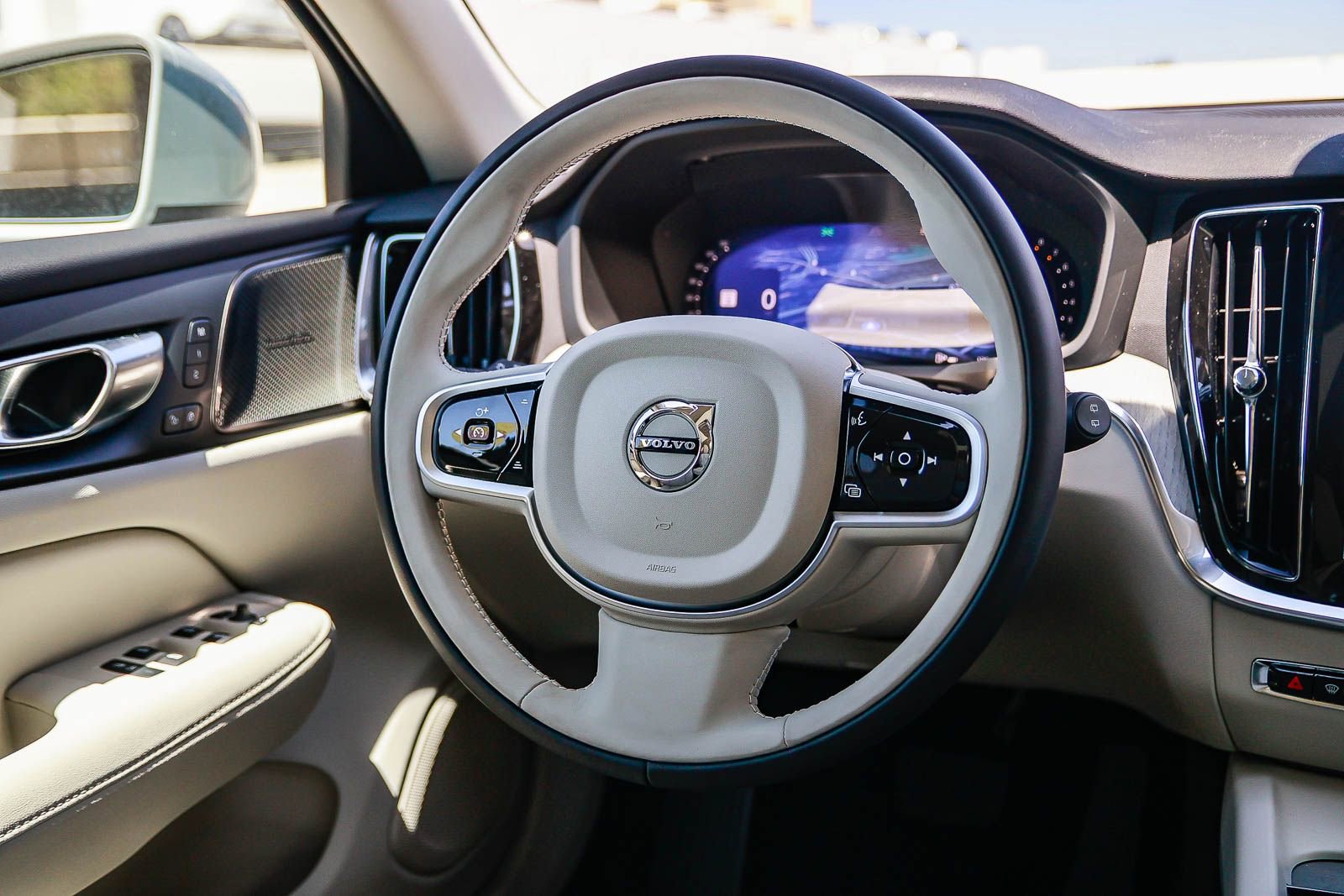 New 2026 Volvo V60 B5 Cross Country Plus AWD/4WD image 15