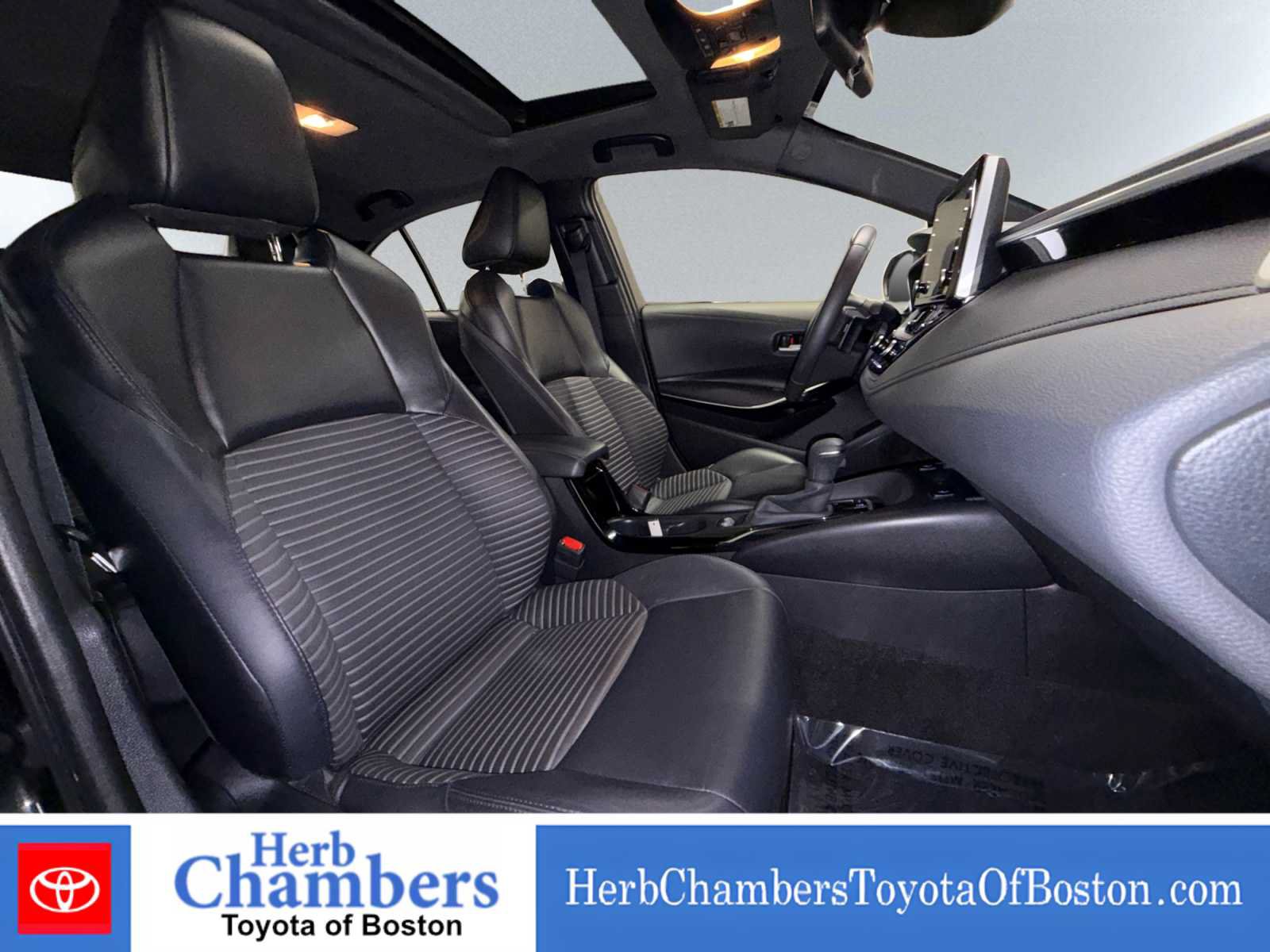Certified 2021 Toyota Corolla XSE w/ Advanced Lighting Package FWD image 18