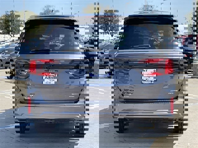 New 2026 Honda Odyssey Touring image 5