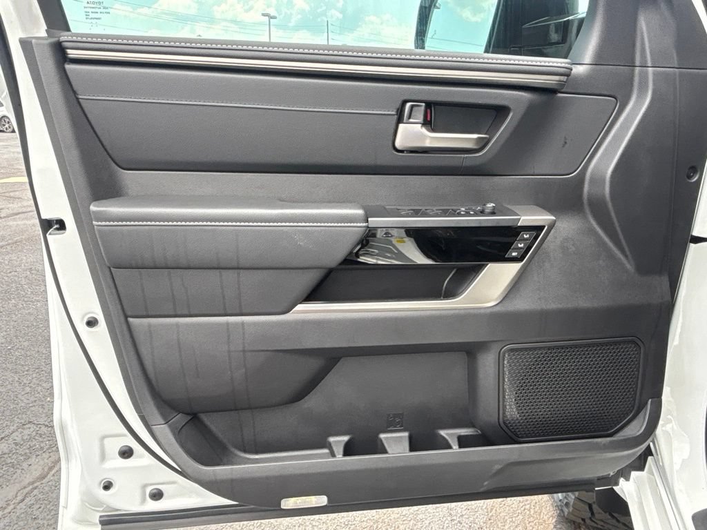 New 2026 Toyota Tundra Limited AWD/4WD image 7