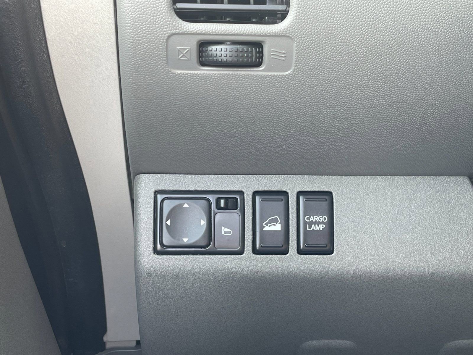 Used 2021 Nissan Frontier SV image 29