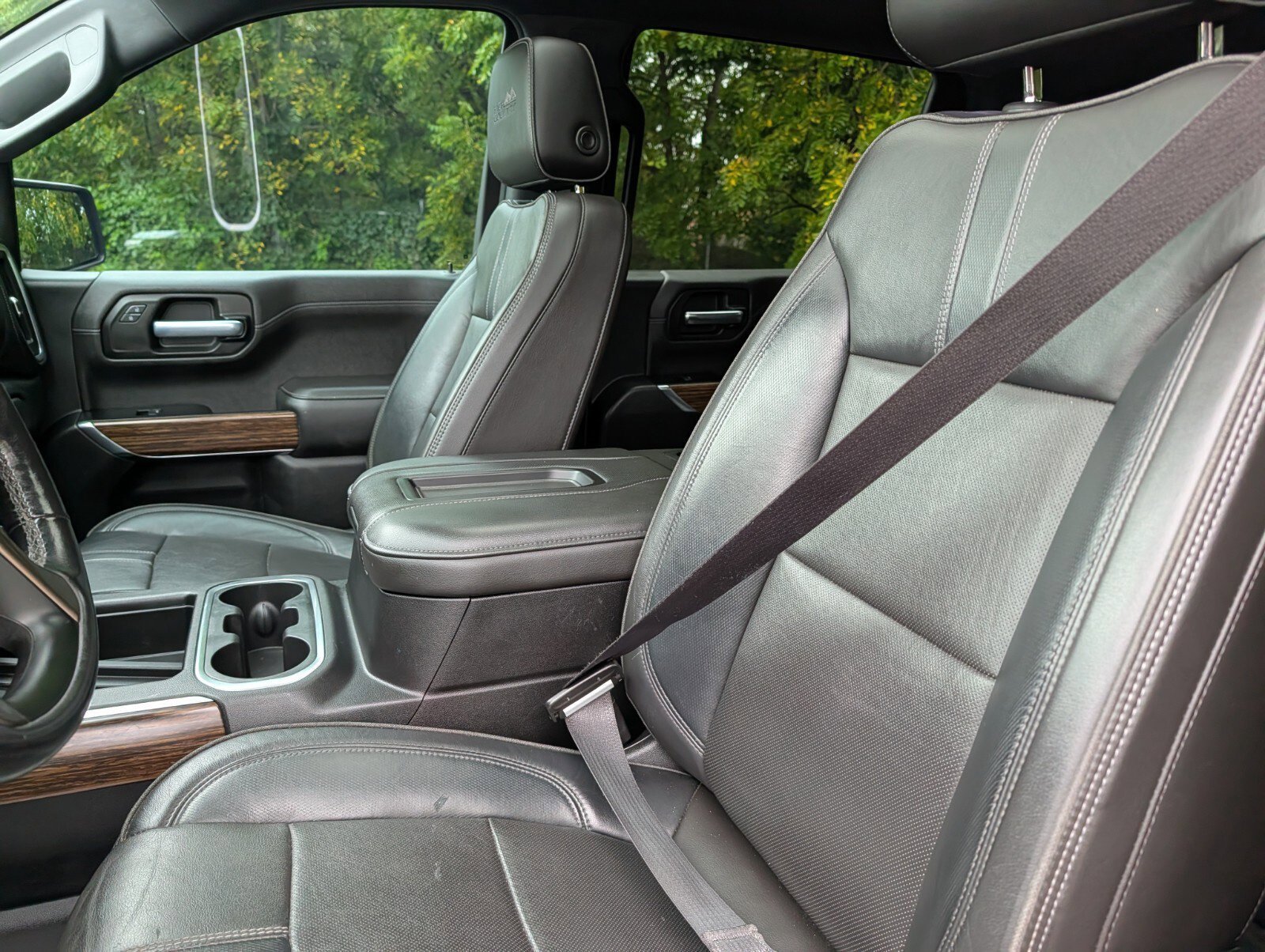 Used 2019 Chevrolet Silverado 1500 High Country AWD/4WD image 25
