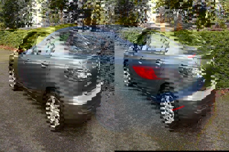 Used 2012 MAZDA MAZDA3 i Touring image 4