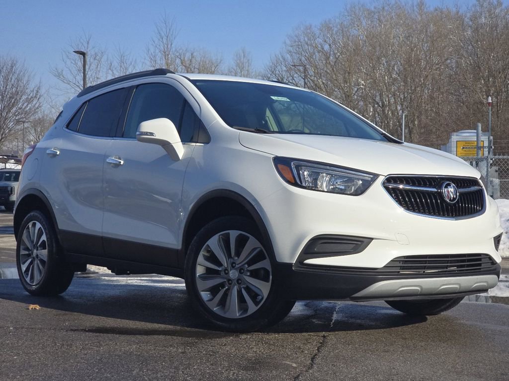 Used 2018 Buick Encore Preferred image 2