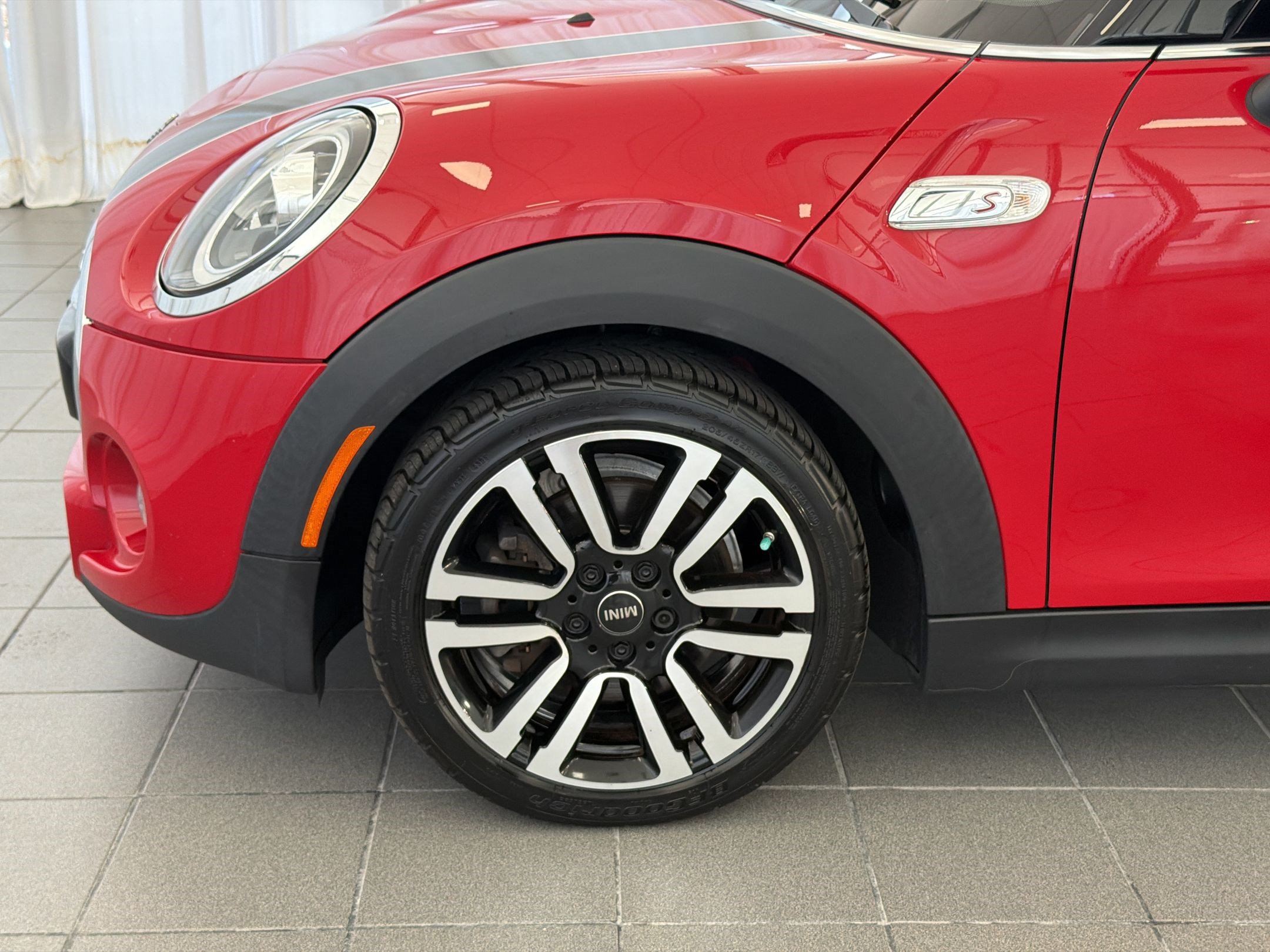 Used 2021 MINI Cooper S FWD image 11