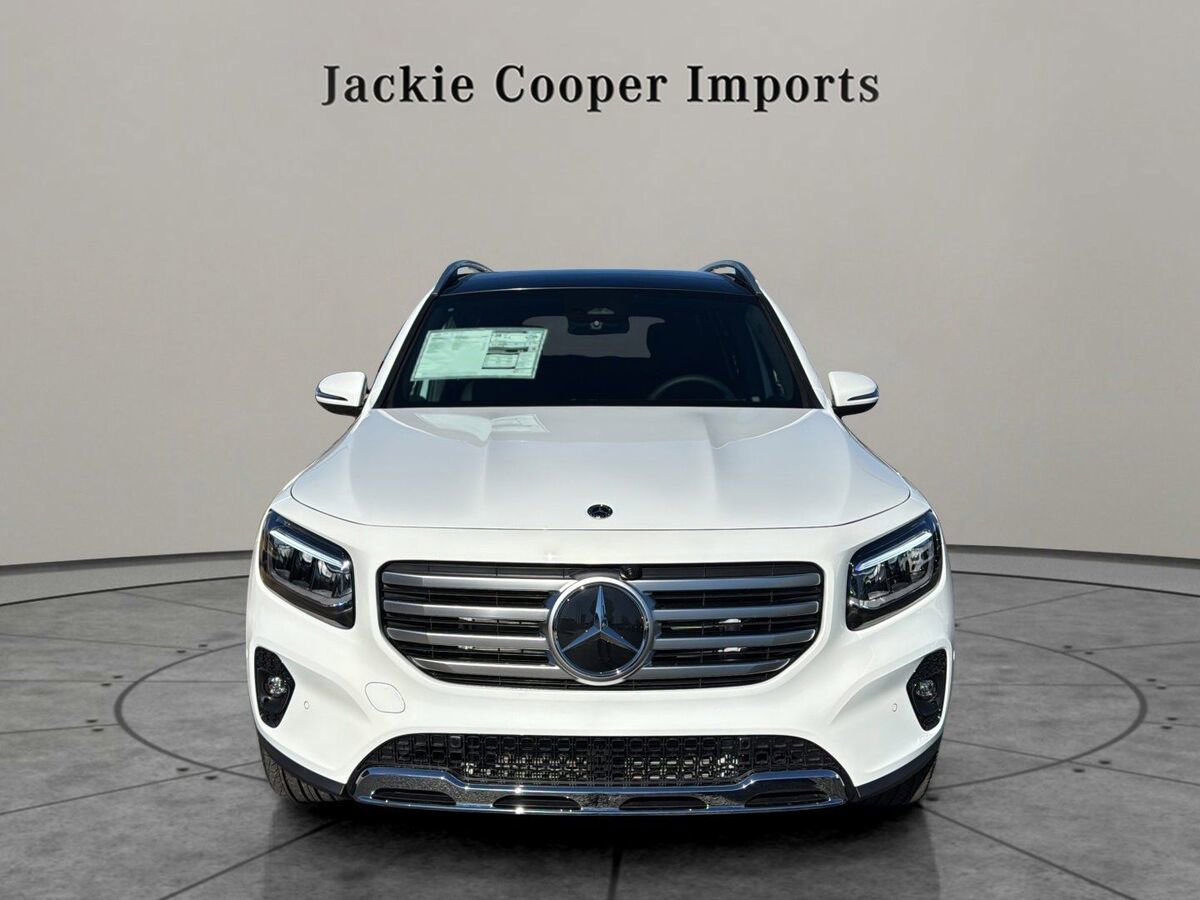 New 2026 Mercedes-Benz GLB 250 image 8