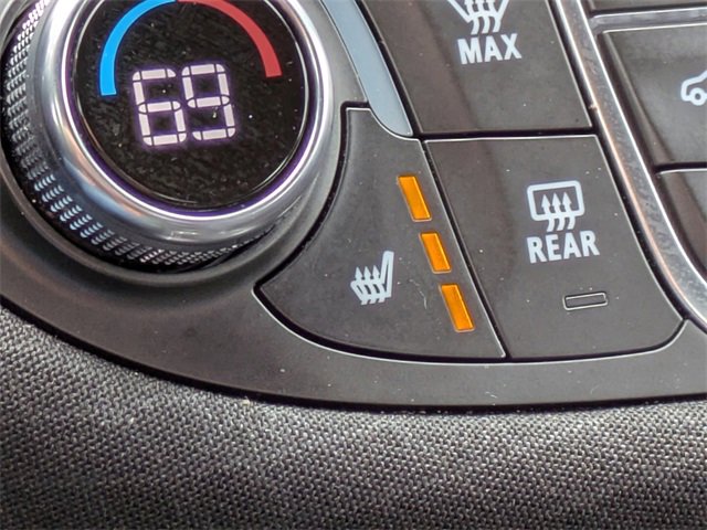 Used 2025 Chevrolet Malibu LT image 23