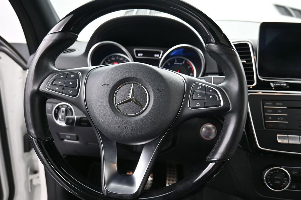 Used 2018 Mercedes-Benz GLE 43 AMG 4MATIC image 11