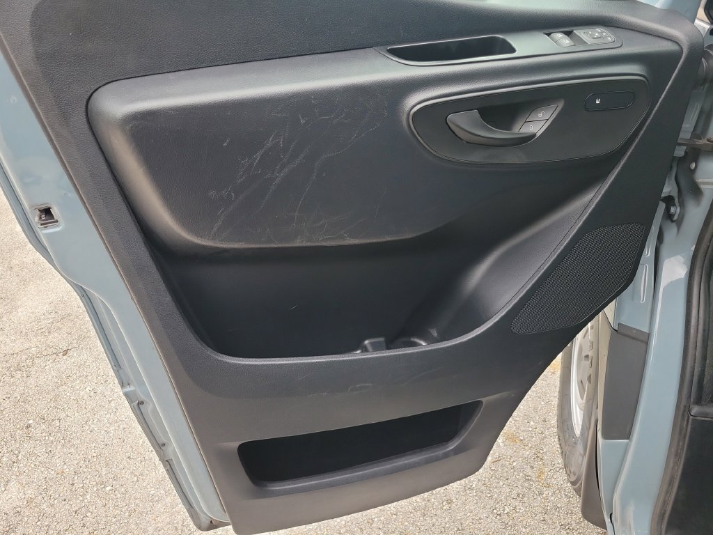 Used 2023 Mercedes-Benz Sprinter 2500 image 22
