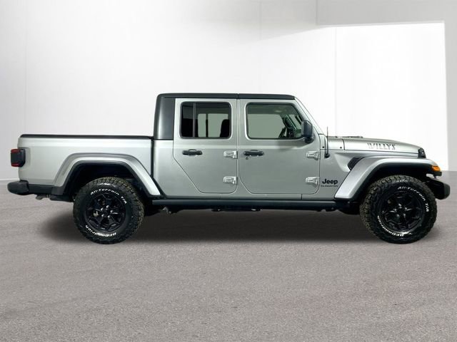Used 2021 Jeep Gladiator Willys image 35