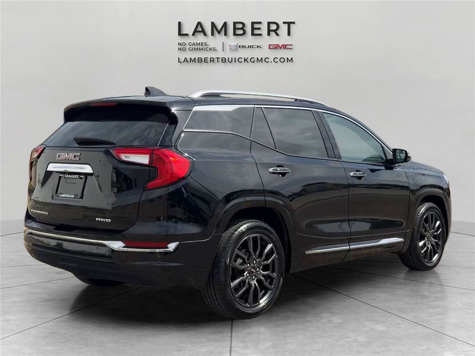 Used 2023 GMC Terrain Denali w/ Black Diamond Edition AWD/4WD image 5