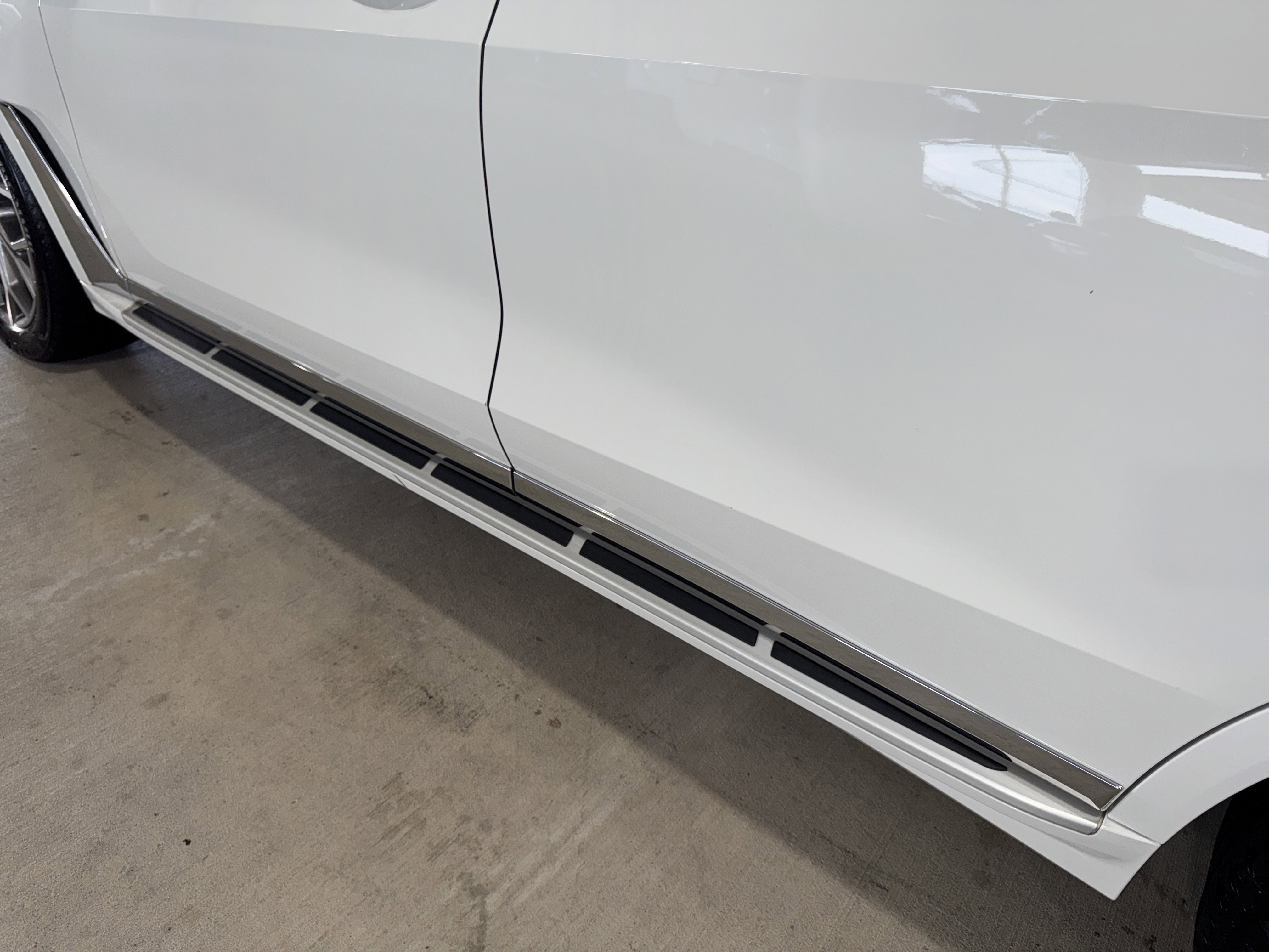 Certified 2024 BMW X7 xDrive40i image 38