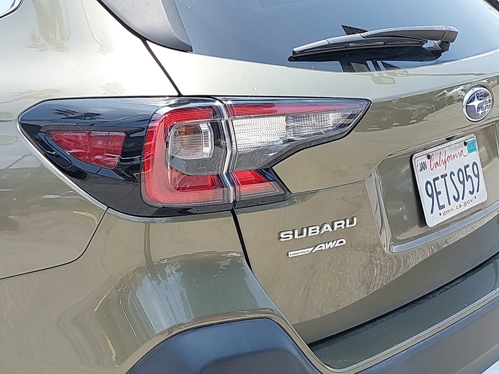 Certified 2023 Subaru Outback Touring XT AWD/4WD image 11