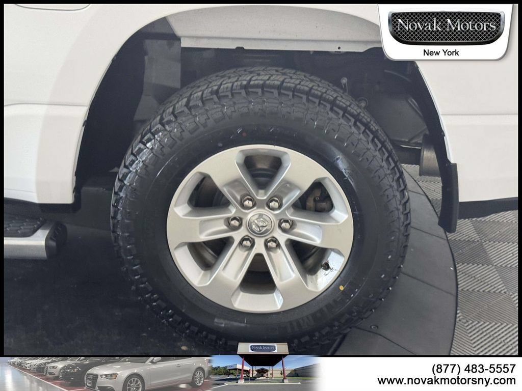 Used 2023 RAM 1500 Laramie AWD/4WD image 6