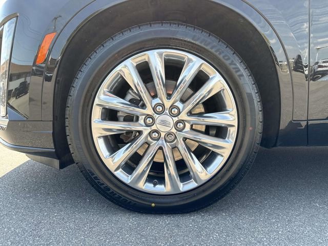 Certified 2024 Cadillac XT6 Premium Luxury AWD/4WD image 11
