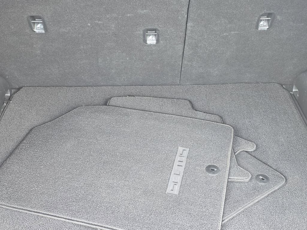 Used 2021 Kia Seltos SX w/ SX Sunroof Package image 10