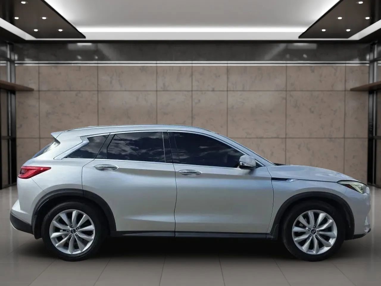 Used 2019 INFINITI QX50 Luxe w/ Cargo Package image 9