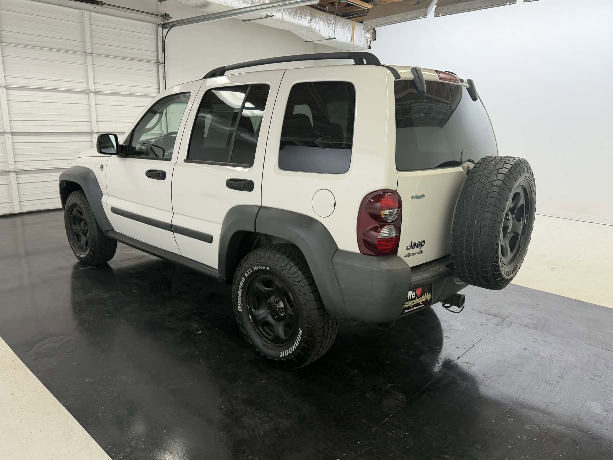Used 2006 Jeep Liberty Sport AWD/4WD image 3