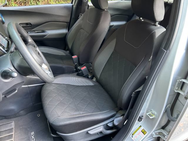 Used 2020 Nissan Kicks S FWD image 9