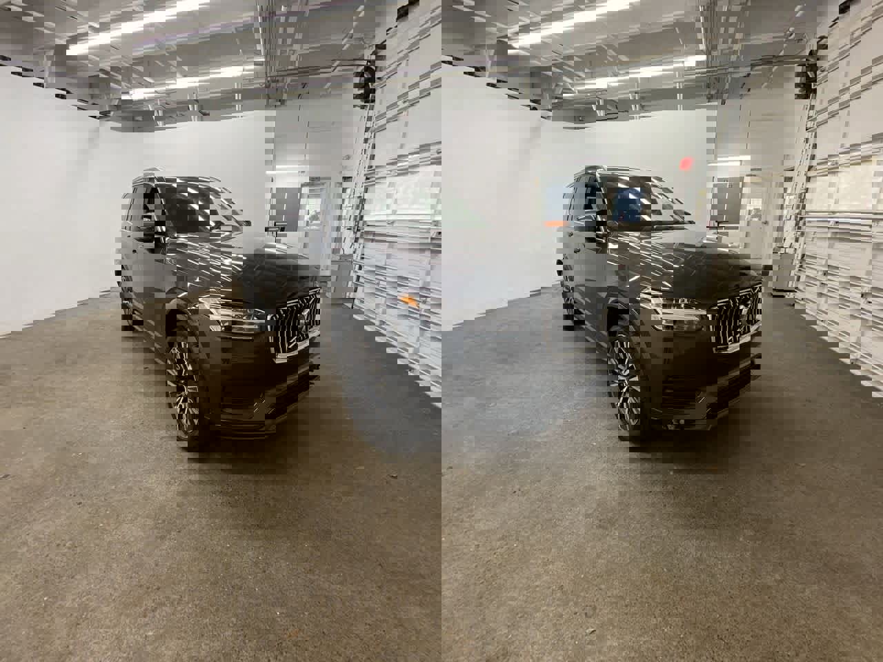 Used 2022 Volvo XC90 T5 Momentum image 8