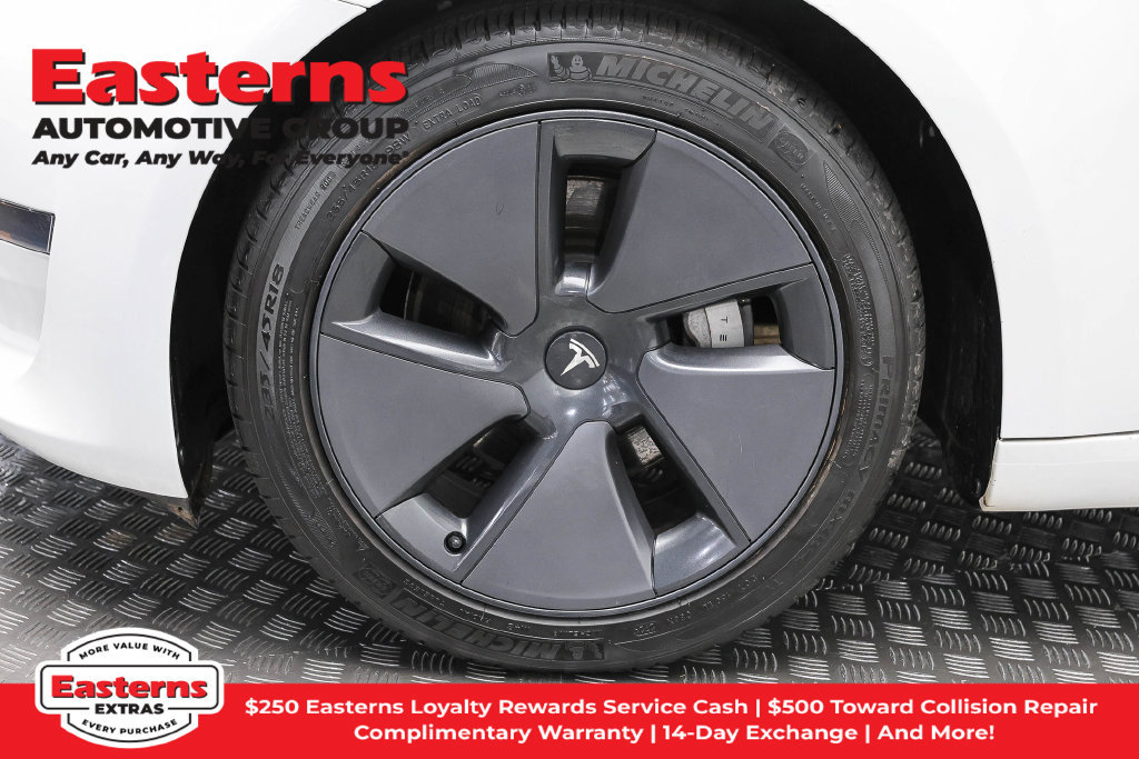 Used 2023 Tesla Model 3 Standard Range RWD image 27