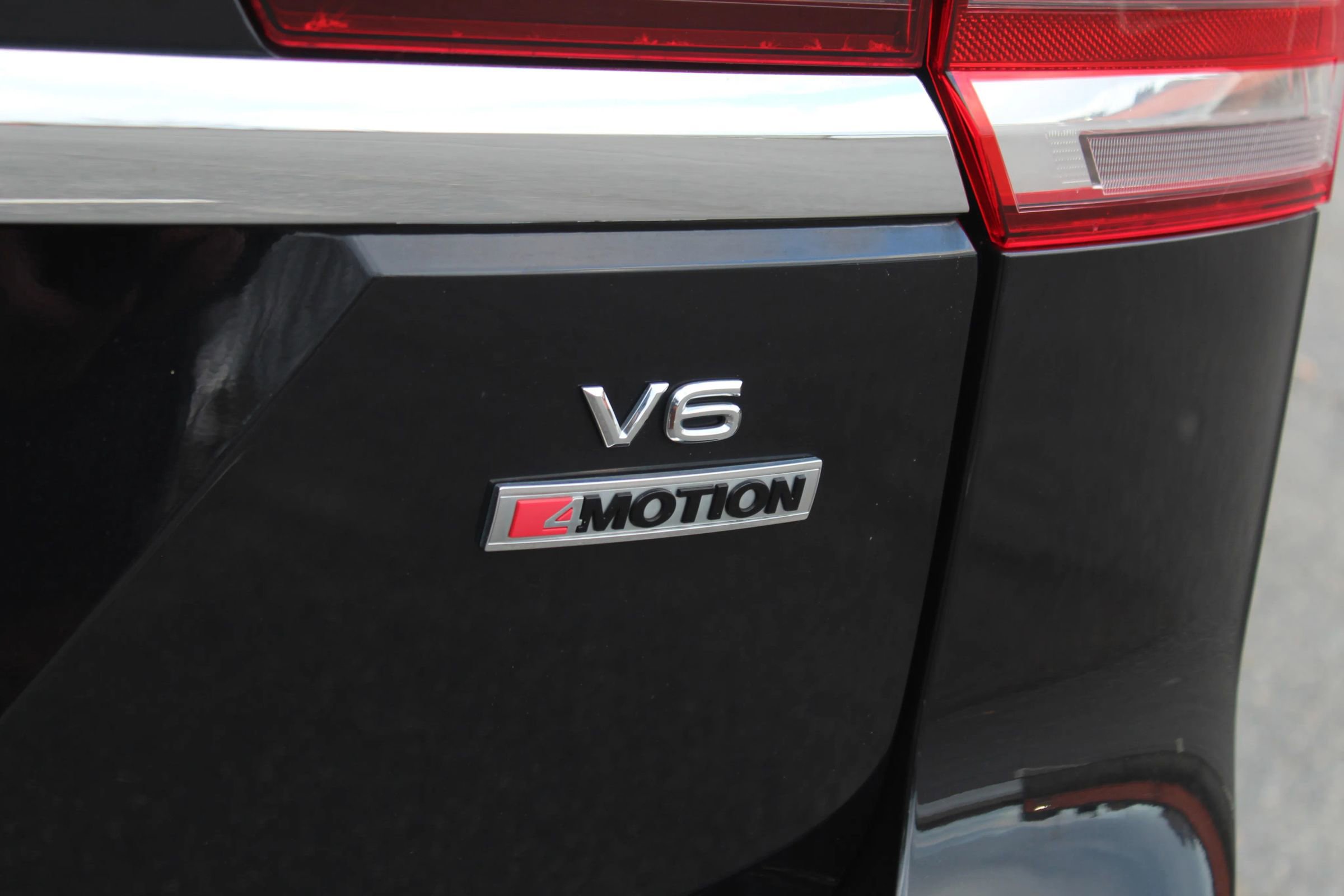 Used 2018 Volkswagen Atlas SE AWD/4WD image 42