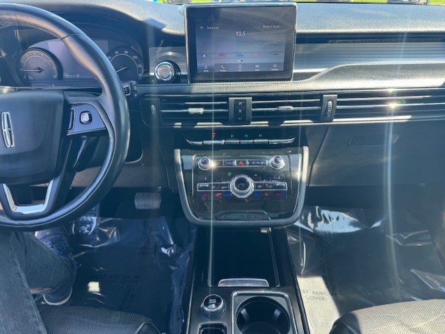 Used 2020 Lincoln Corsair FWD w/ Premium Package image 19