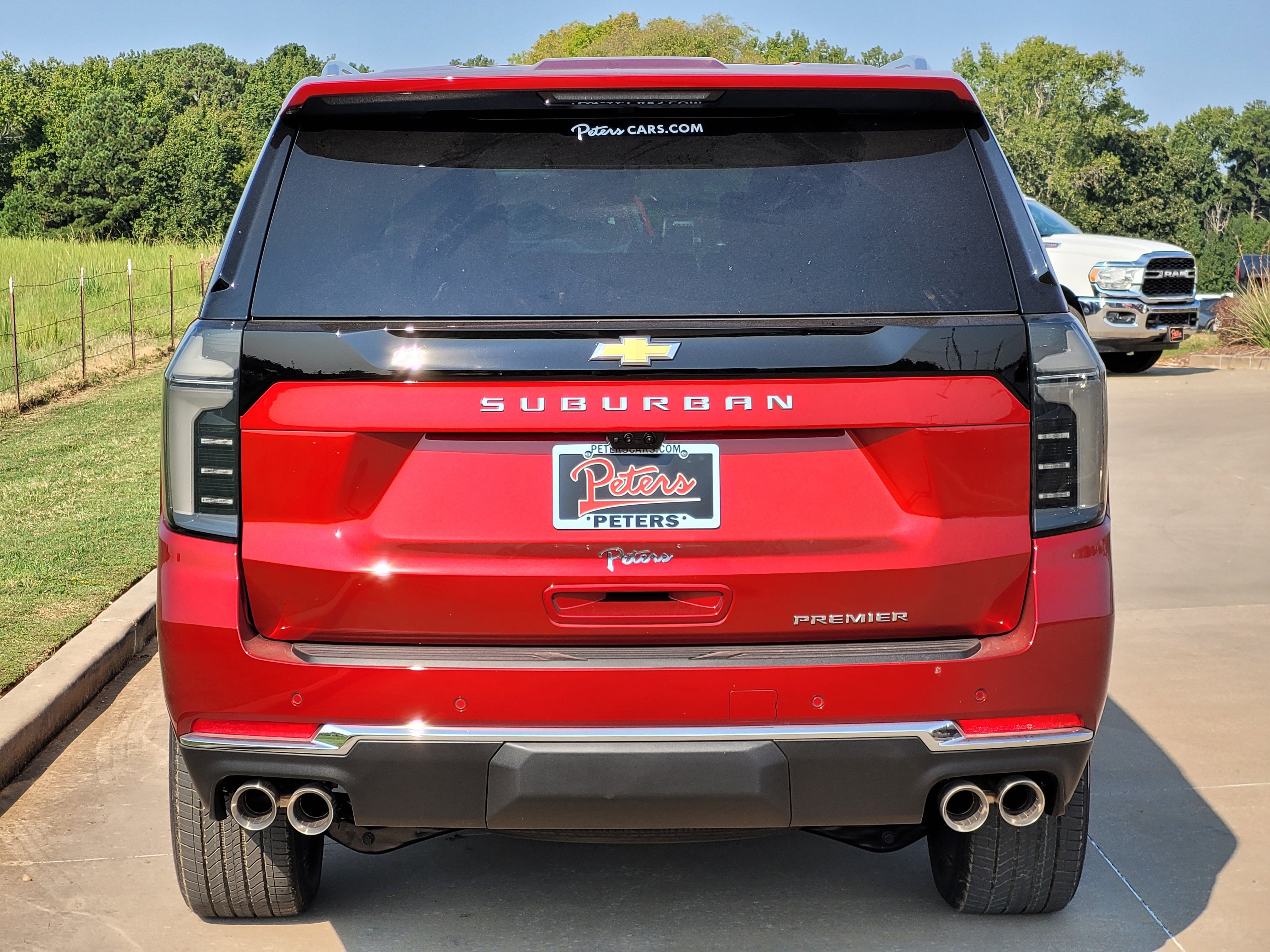 New 2026 Chevrolet Suburban Premier image 3