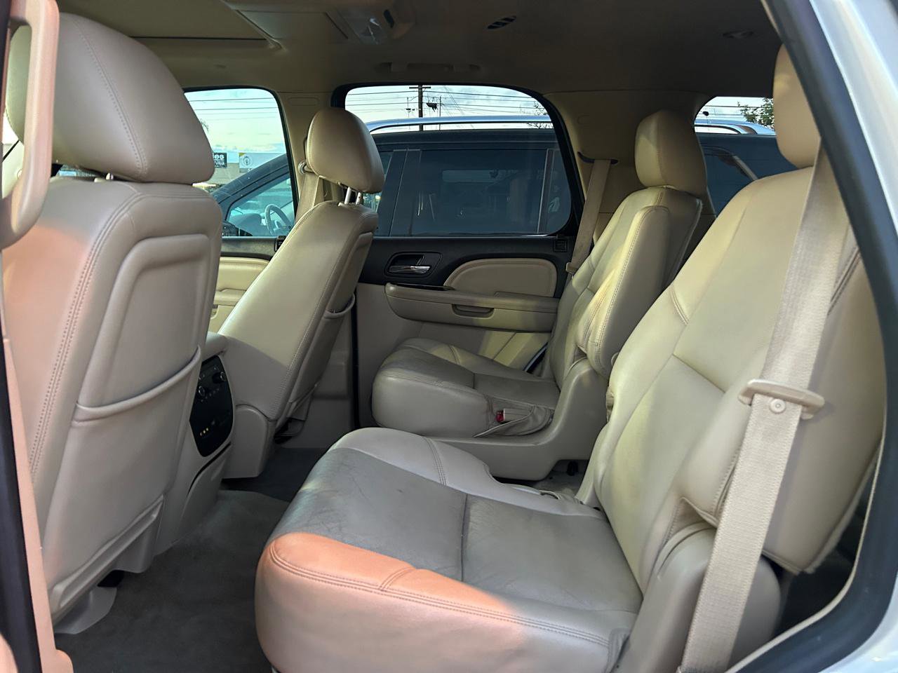 Used 2012 GMC Yukon Denali image 10
