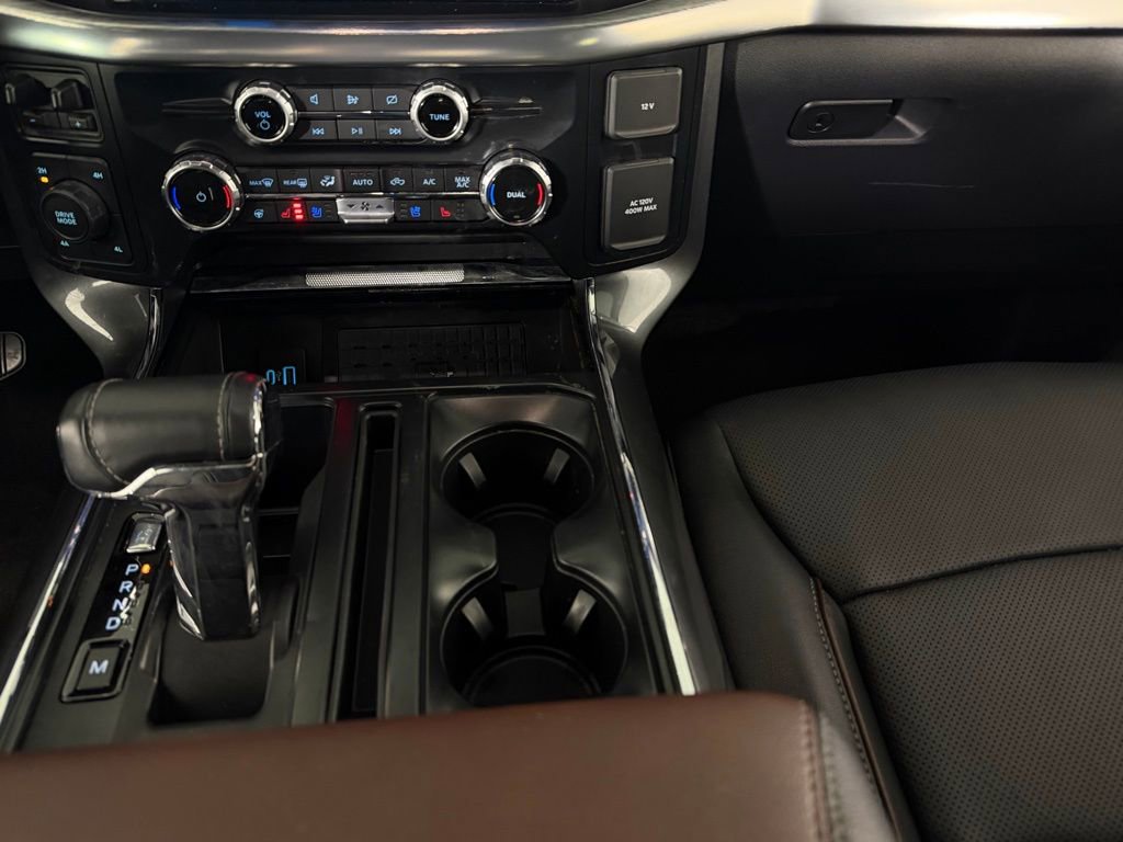 Used 2023 Ford F150 Lariat w/ Equipment Group 502A High image 15