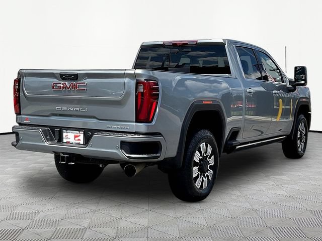 Used 2025 GMC Sierra 3500 Denali w/ Denali Reserve Package AWD/4WD image 7