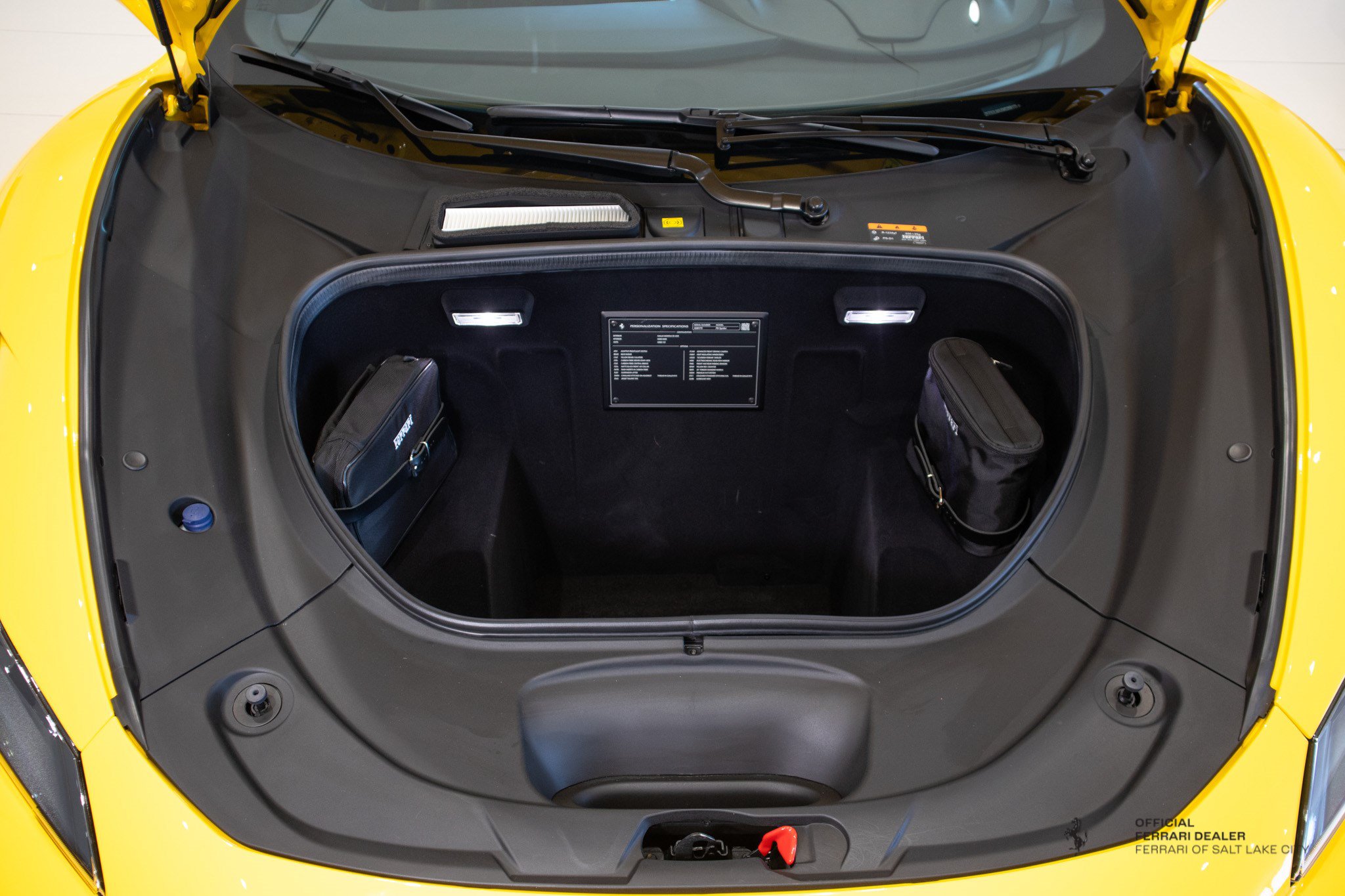 Used 2021 Ferrari F8 Tributo RWD image 11