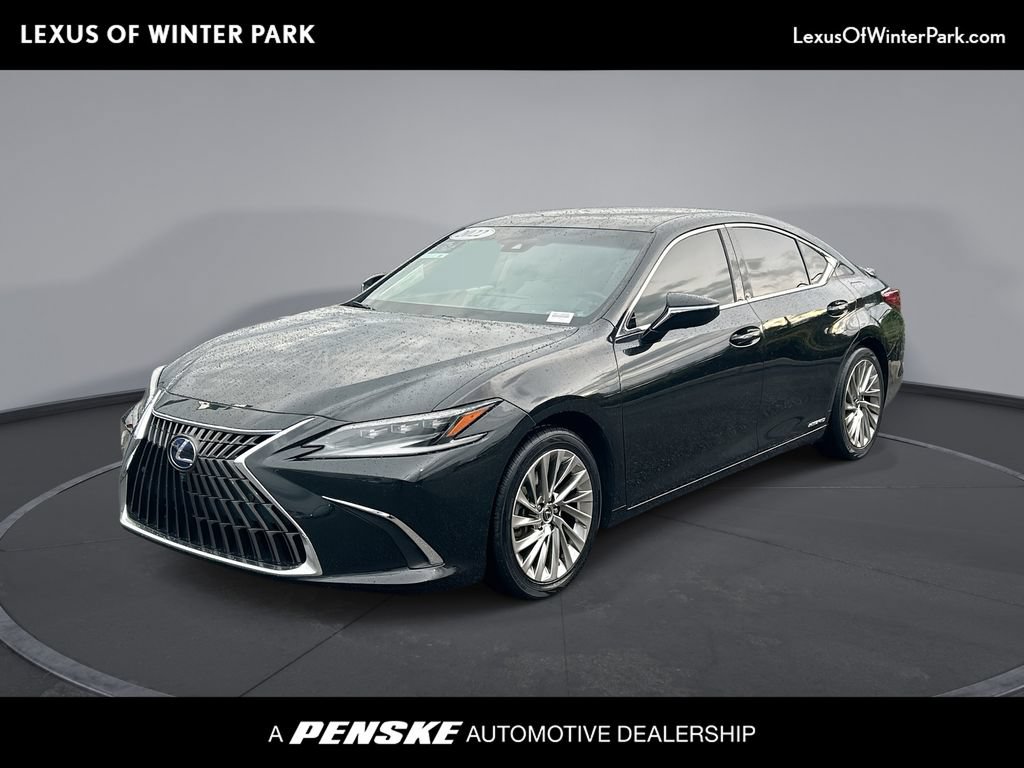 Used 2022 Lexus ES 300h Ultra Luxury w/ Accessory Package 2
