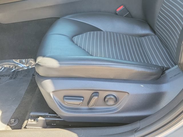Used 2023 Toyota Camry SE FWD image 24