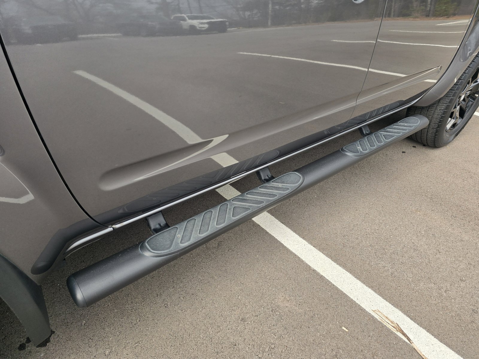 Used 2020 Nissan Frontier SV w/ Midnight Edition Floor Mats image 10