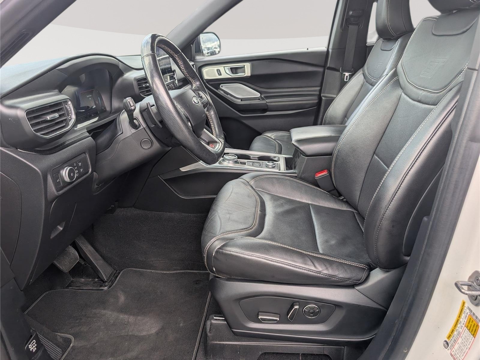 Used 2020 Ford Explorer ST w/ ST Street Pack AWD/4WD image 20