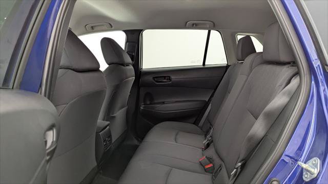 Used 2023 Toyota Corolla Cross LE FWD image 19