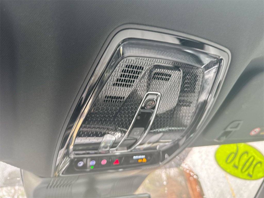 Used 2026 Cadillac Vistiq Sport image 19