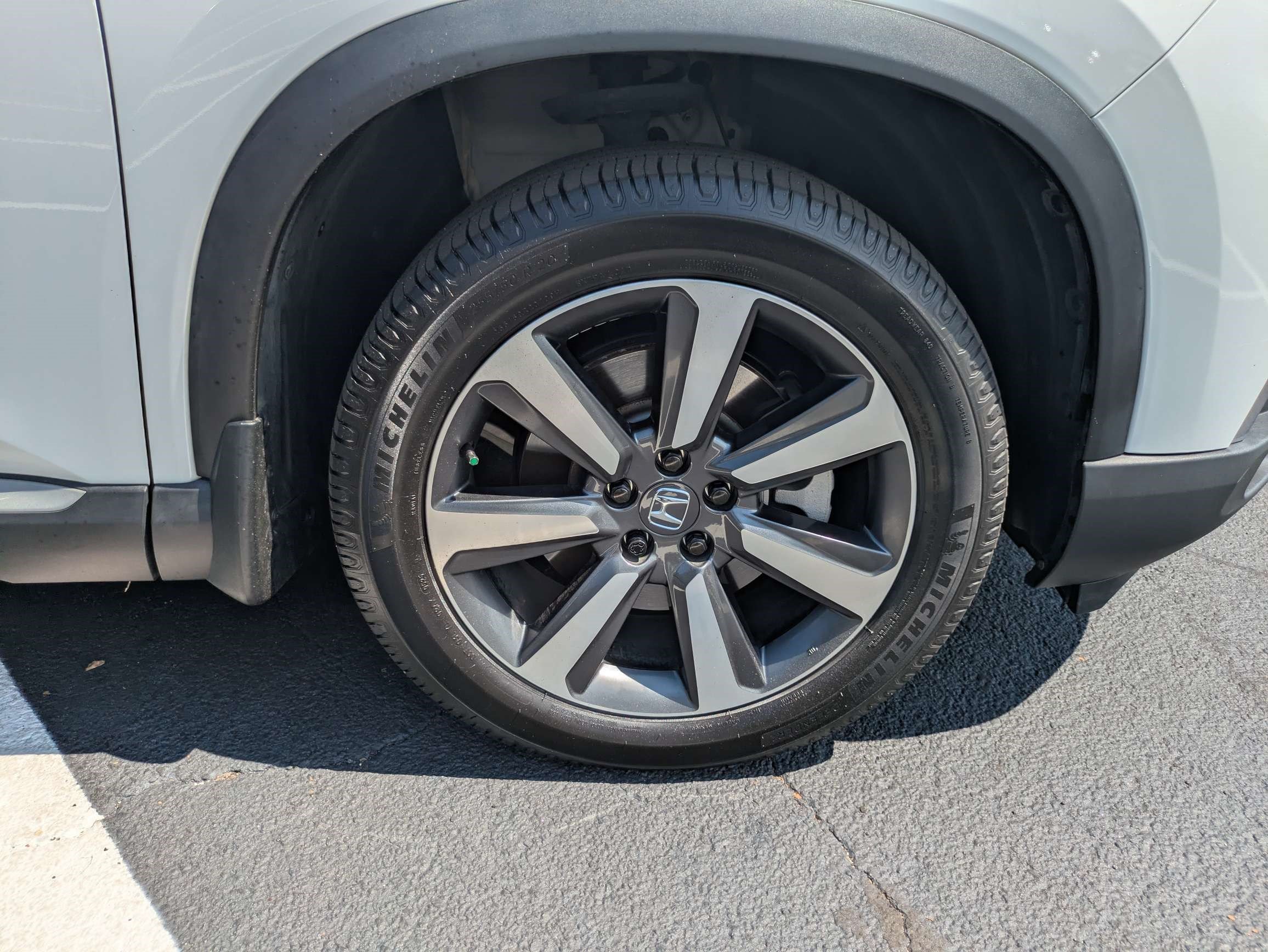 Certified 2023 Honda Pilot Touring image 15