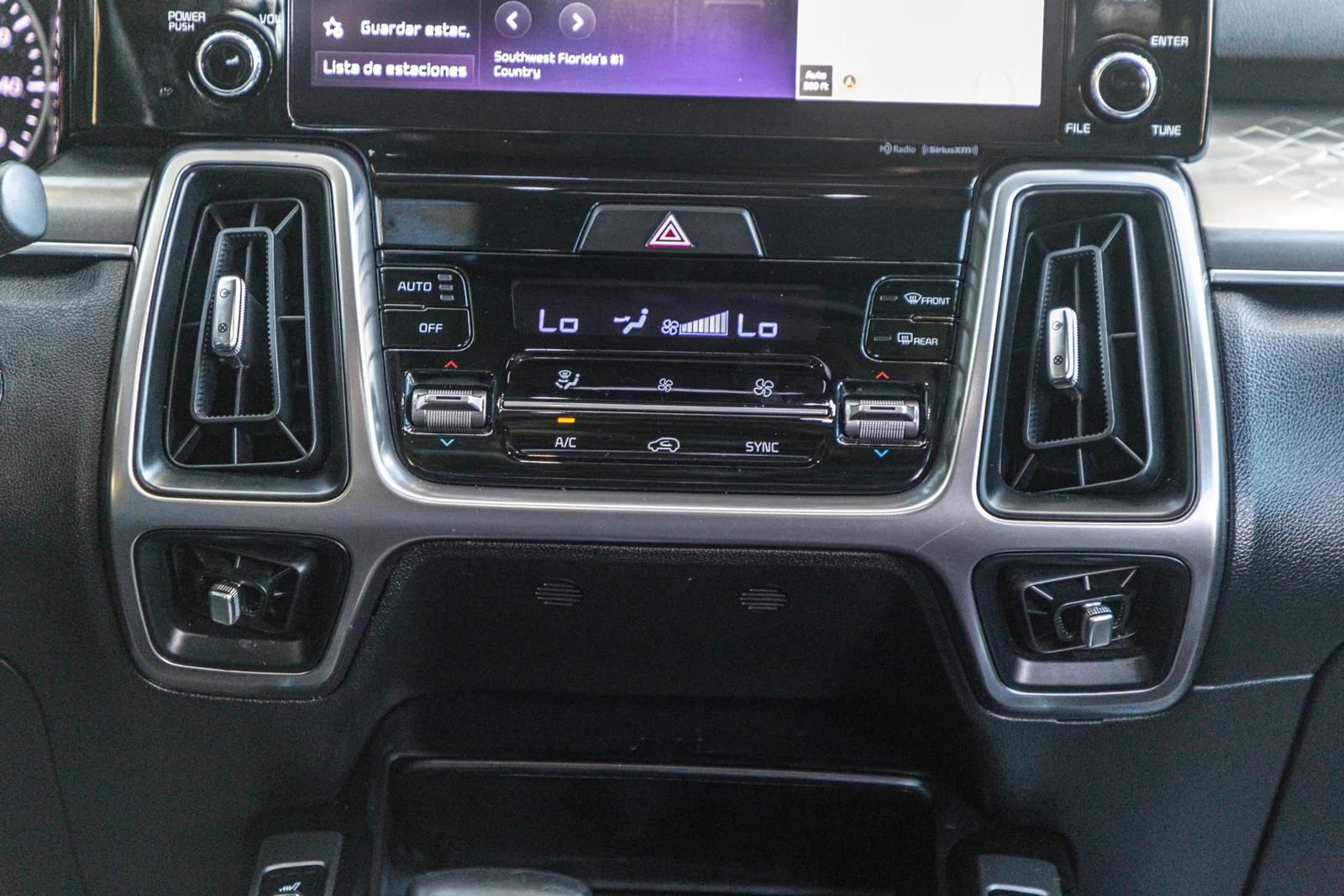 Used 2023 Kia Sorento S w/ Panoramic Sunroof Package FWD image 62