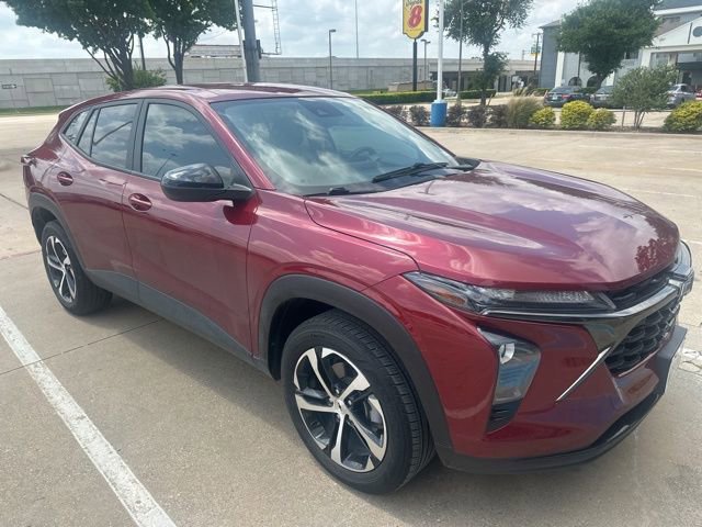 Used 2024 Chevrolet Trax RS FWD image 7