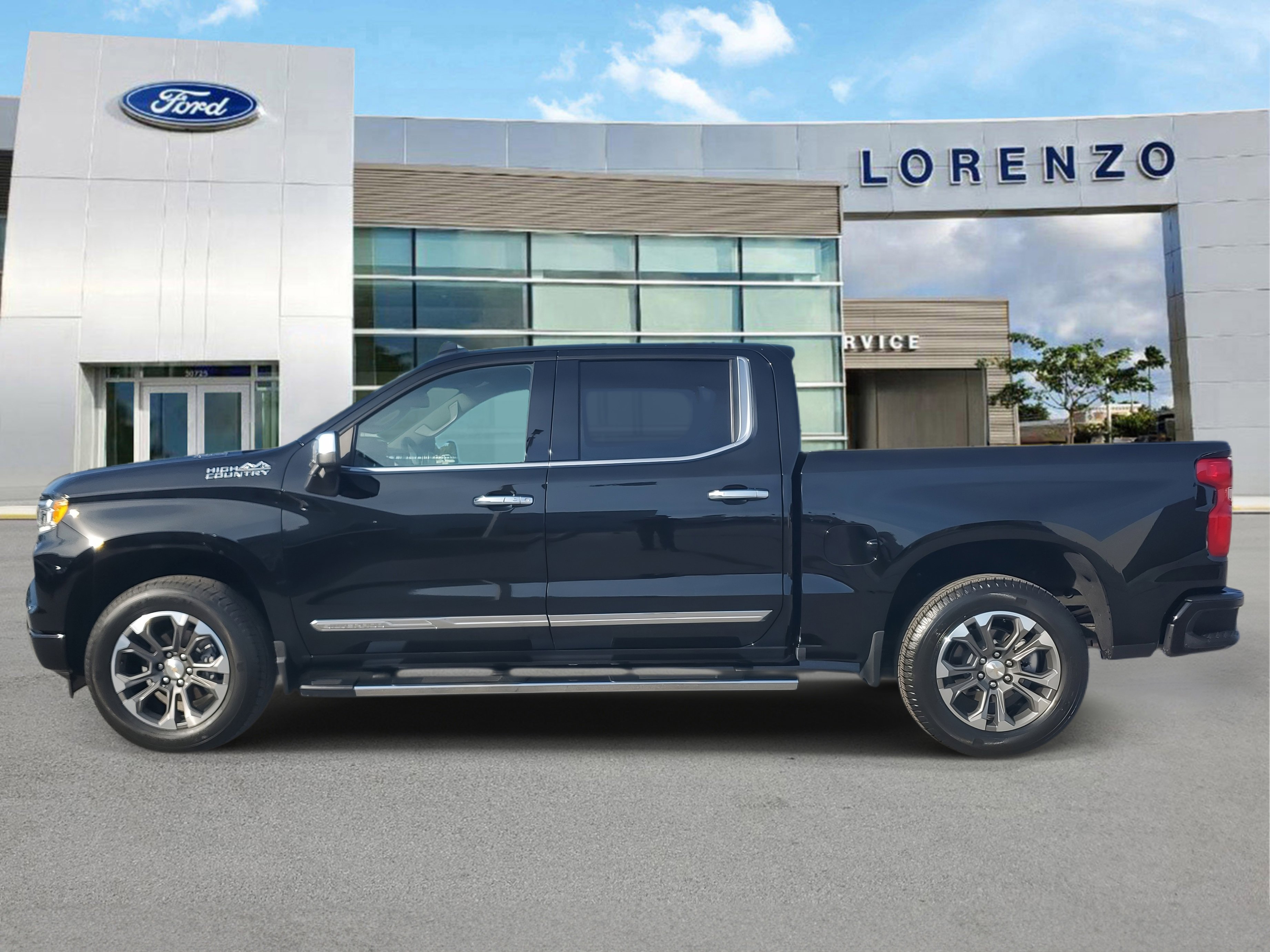 Used 2025 Chevrolet Silverado 1500 High Country image 8