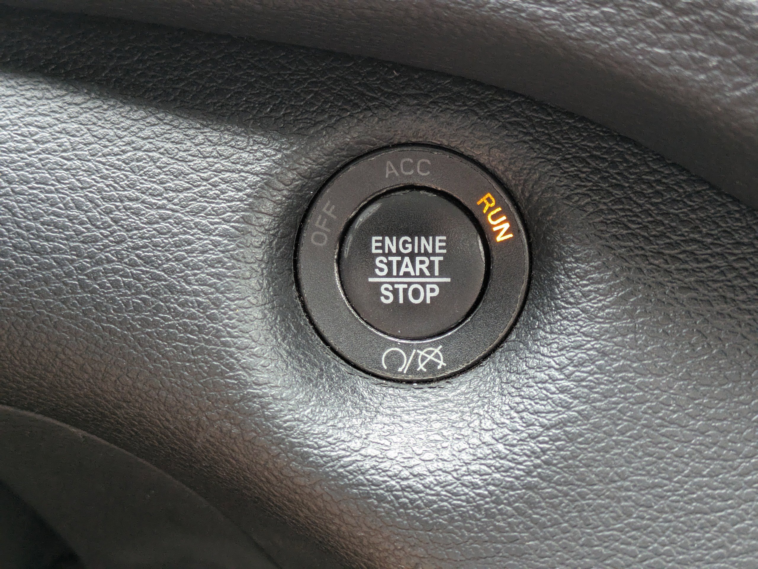 Certified 2018 Jeep Cherokee Latitude Plus image 24