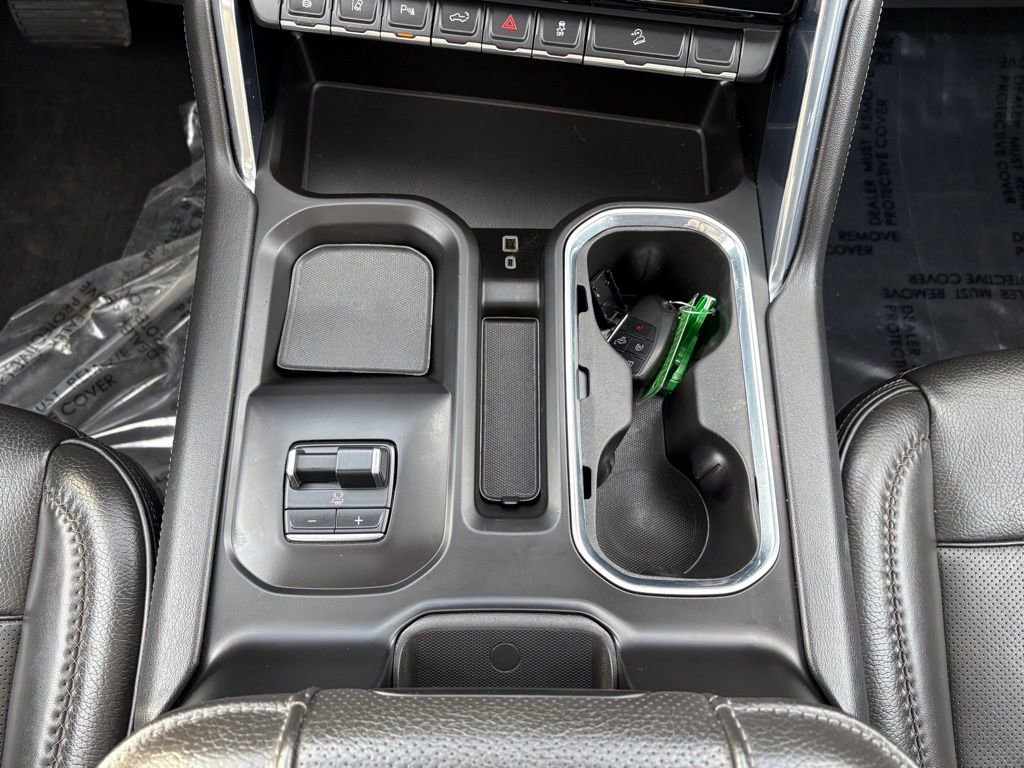 Used 2024 GMC Sierra 3500 Denali w/ Denali Reserve Package image 28