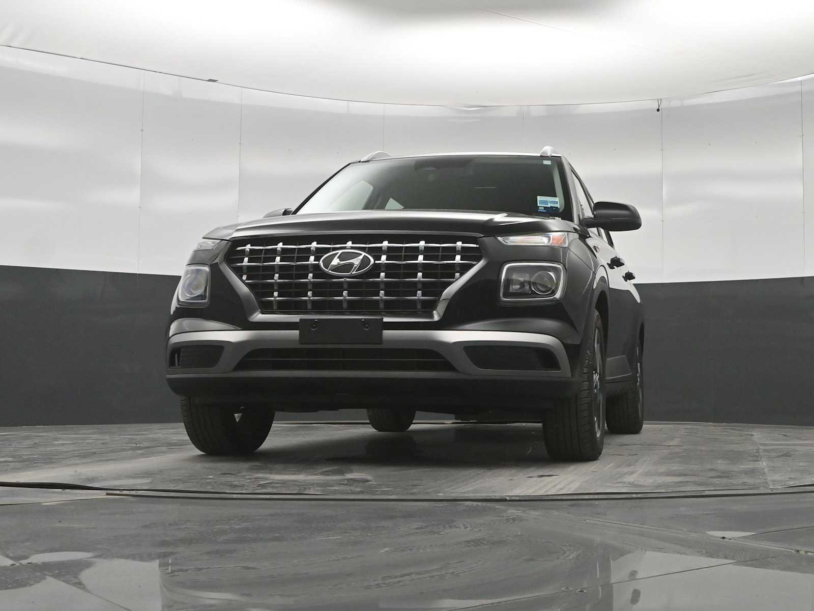 New 2026 Hyundai Venue SEL FWD image 33