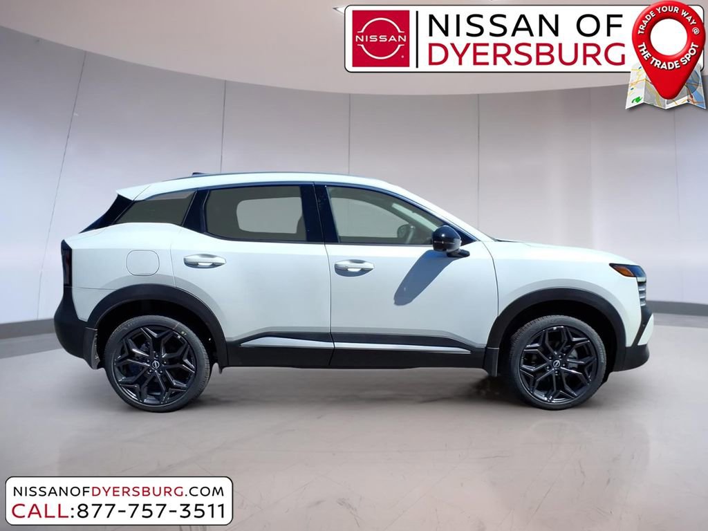 New 2026 Nissan Kicks SR w/ SR Premium Package image 2