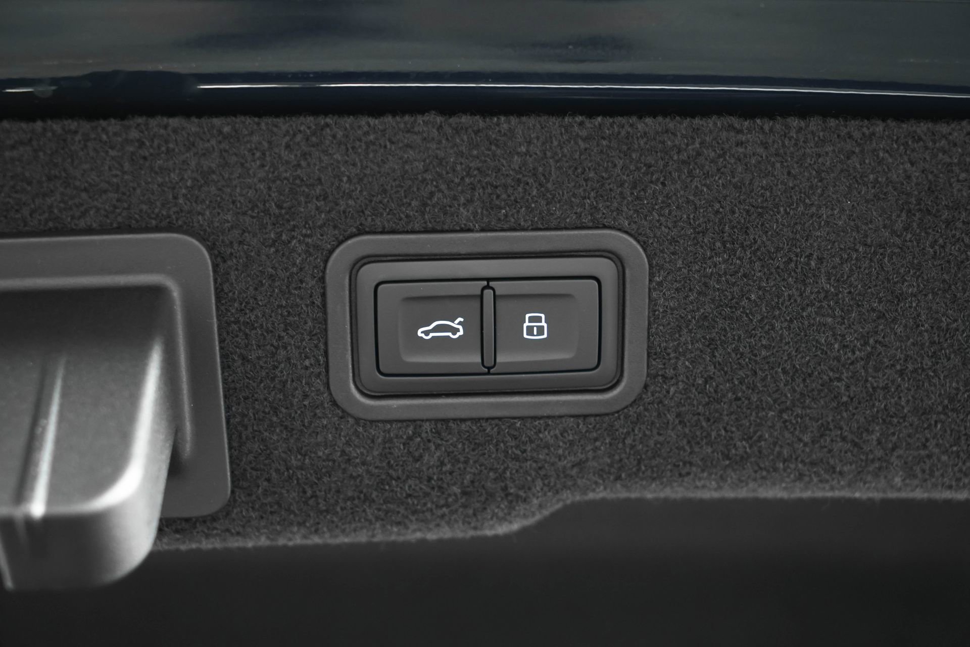 New 2025 Audi S8 image 39