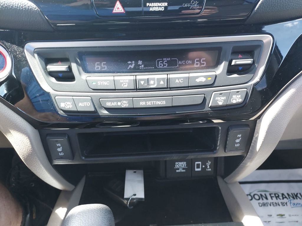 Used 2017 Honda Ridgeline RTL-E image 25