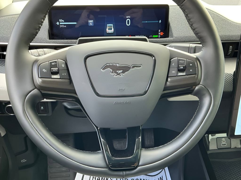 Certified 2025 Ford Mustang Mach-E Premium image 44