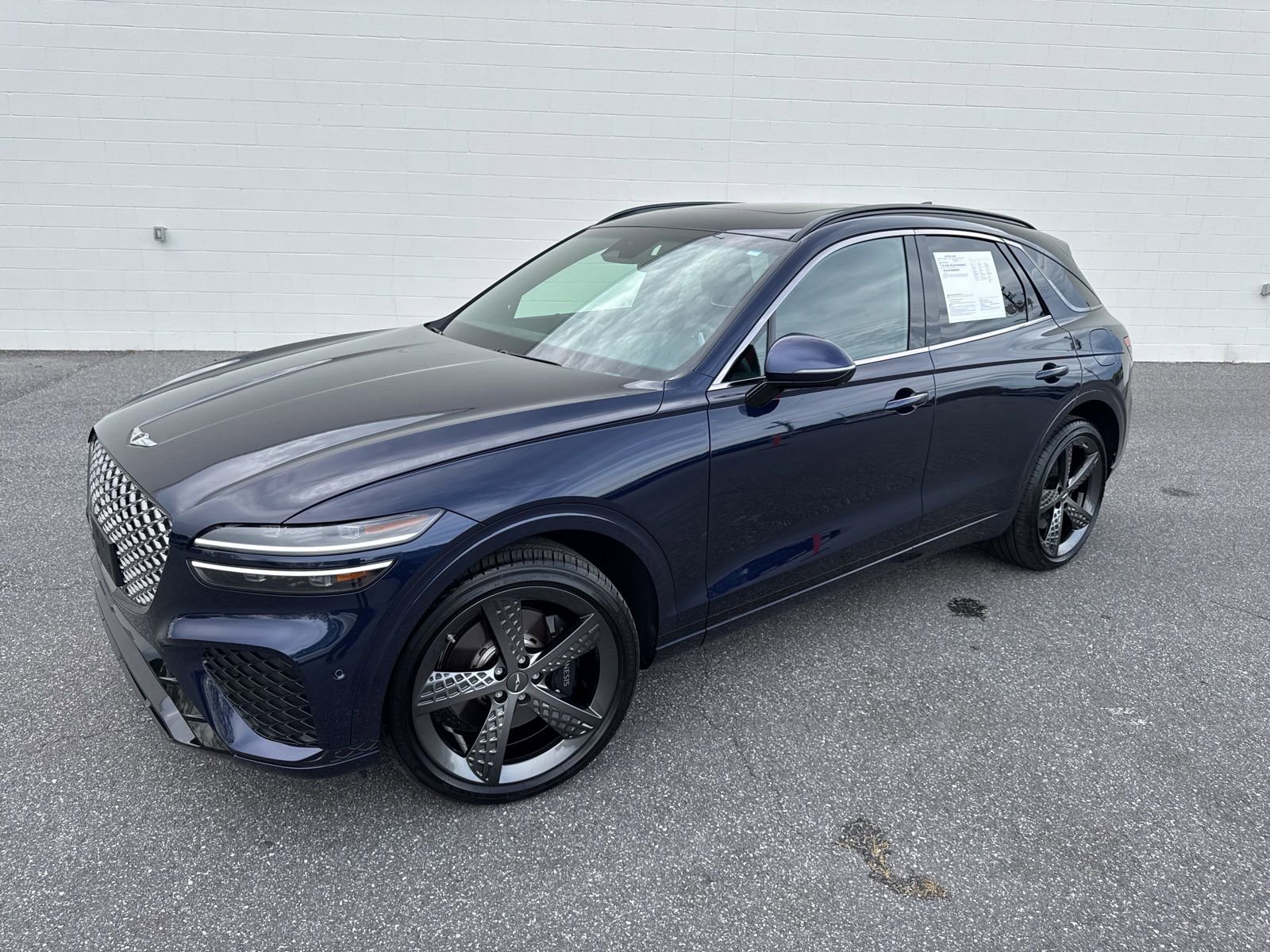 Used 2025 Genesis GV70 2.5T w/ Sport Prestige Package